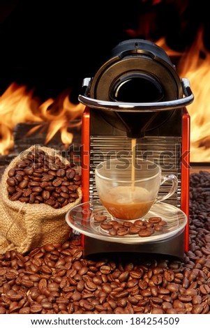 Capsule Coffee Machine and coffee cup