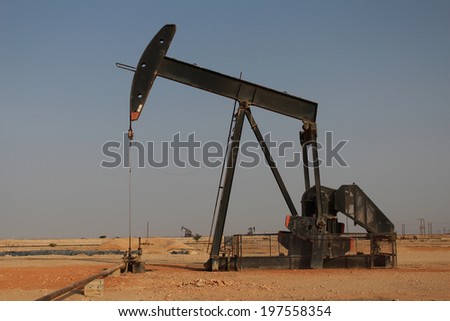 oil pump in the desert of Oman