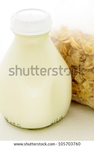 Delicious and nutritious corn flakes and healthy Pint Glass Milk Bottle.