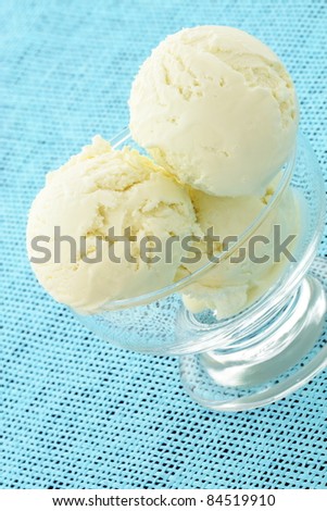 real gourmet vanilla ice cream, not made with mashed potatoes or shortening and meets all the regulations regarding using real dairy products to advertise dairy.