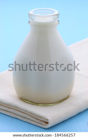 Delicious fresh soy milk, on vintage styling.