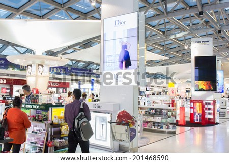 BANGKOK - JUNE 17: Duty free shop at Suvarnabhumi Airport, Bangkok on Jun 17, 2014. Suvarnabhumi airport is world\'s 4th largest single-building airport terminal.