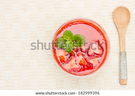 strawberries cheese cake