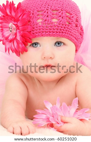  Baby Pictures on Beautiful 4 Month Old American Baby Girl In Pink Flower Hat And Tutu
