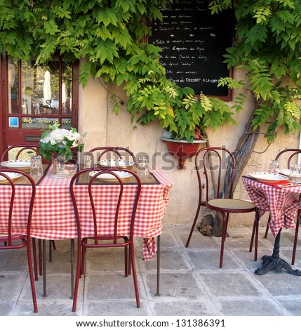 Cafe in Provence