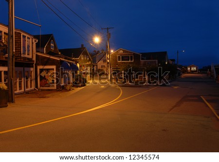 Early morning street life in Ogunquit Maine, before the stores open and the people arrive.