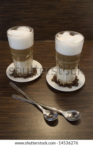 Kaffeja e  Forumit - Faqe 11 Stock-photo-latte-macchiato-14536276