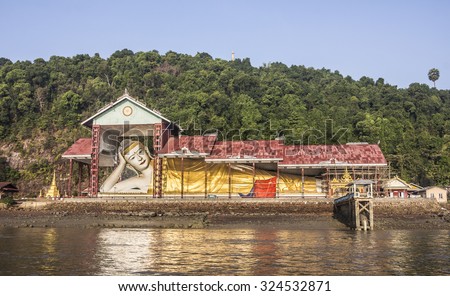 The giant reclining Buddha at the harbor of Myeik in the south of Myanmar.