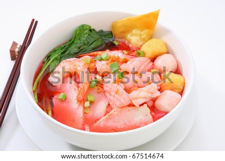 Rice Noodles with shrimp and fish ball in red soup (Yen Ta Fo)
