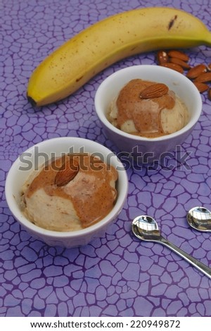 Peanut butter banana ice cream
