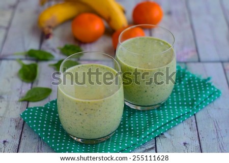 Banana Orange Spinach Smoothie