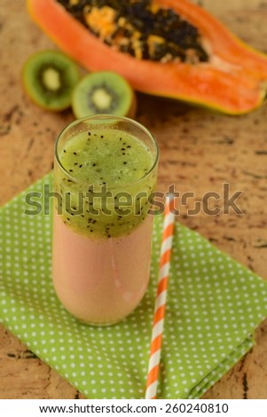 Papaya Kiwi Smoothie for Breakfast