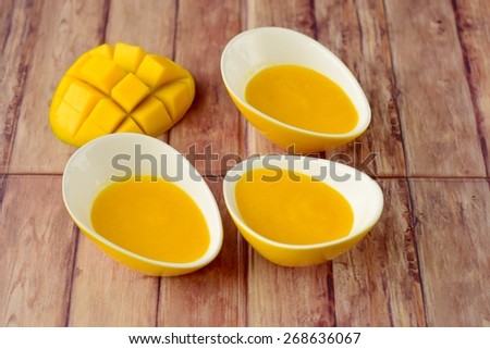 Mango sauce in a unique bowl