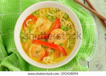 Asian Prawn Noodle Soup with Green Peas and Red Bell Pepper