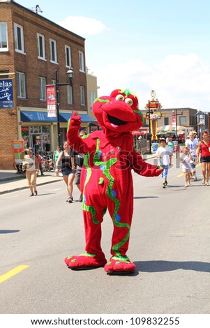 Quebec Mascot