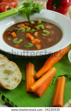 Vegetables soup and bread