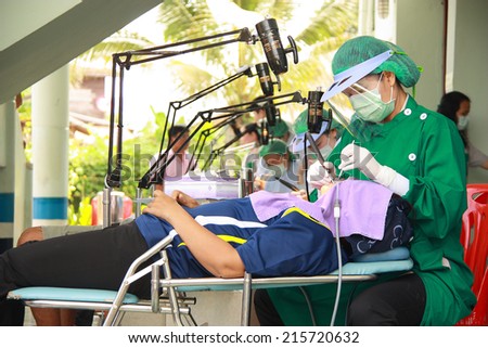 Unidentified dentist from public hospital are in medical services at Hospital of Health Promotion on October 9,2012  in Khao-kaew Subdistrict Municipality, Chiang khan, Loei, Thailand