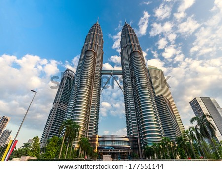 Kuala Lumpur, Malaysia - February 16:Evening Time Of Petronas Twin Towers On February 16,2014 In Kl Malaysia. Petronas Twin Towers Were The Tallest Buildings (452m) In The World During 1998-2004.