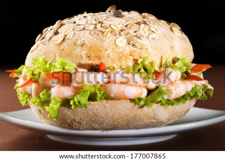Sandwich with shrimps
