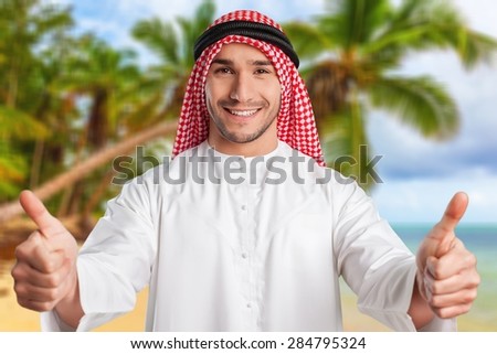Saudi, man, clothing.