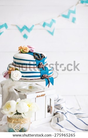 Wedding rustic cake with flowers