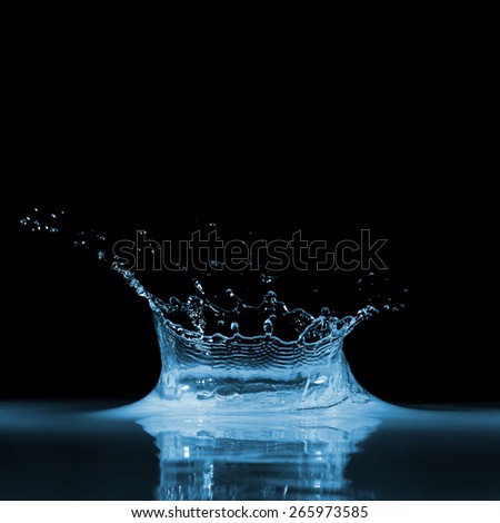 Water crown splash in black