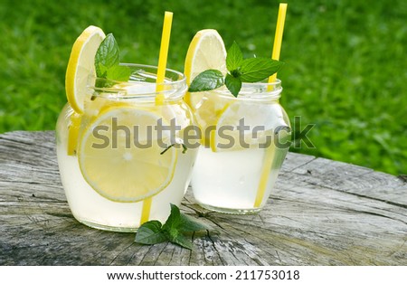 fresh lemonade with mint an amazing drink