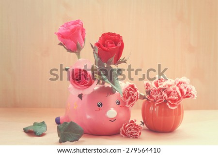still life flowers, Roses flowers in pink ping vase, vintage tone
