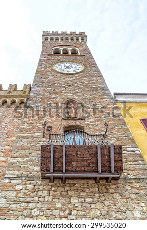 architecture in the Middle Ages - the civic tower adjacent to the town hall of bertinoro with its characteristic brick walls