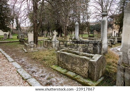 BAKHCHISARAY, UKRAINE â?? JANUARY 02, 2009: Old muslim cemetery