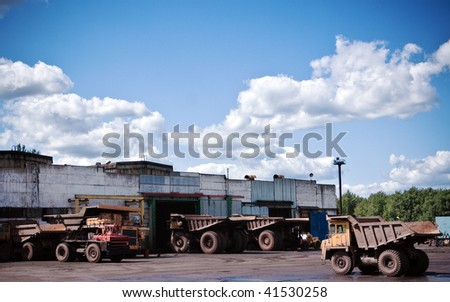 Garage for mining trucks