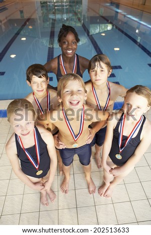 Winning swimming team