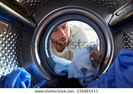 Man Accidentally Dyeing Laundry Inside Washing Machine