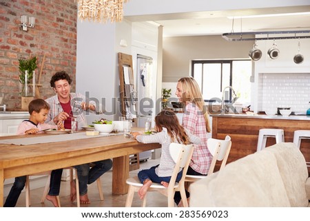 Family mealtime at home