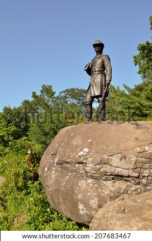 GETTYSBURG PENNSYLVANIA - JULY 26: Little Round Top Memorial, located in Gettysburg Pa.  On tour of the Gettysburg National Military Park. Photo taken July 26, 2014.
