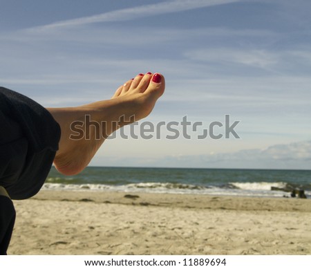 single foot at the beach
