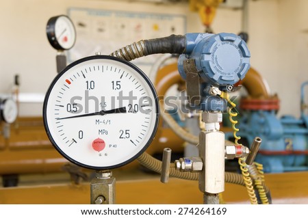 Pressure meter on a gas pipeline