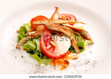 Grilled Chicken with Tomatoes and Green Salad