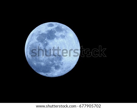 Full Moon or Super moon / The Moon is the fifth-largest natural satellite in the Solar System, and the largest among planetary satellites relative to the size of the planet that it orbits