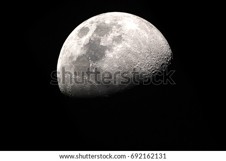 Half Moon Background / The Moon is an astronomical body that orbits planet Earth, being Earth\'s only permanent natural satellite