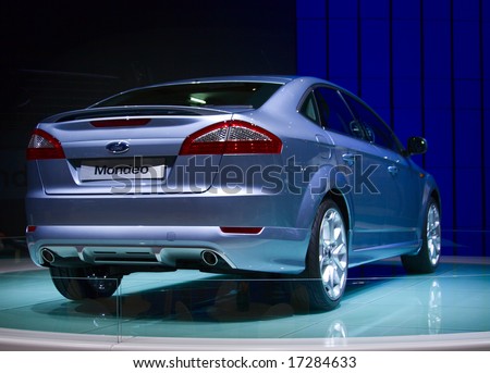 GENEVA - MARCH 9, 2007: New model of Ford Mondeo is demonstrated on the Ford-stand in 77th International Motor Show, March 9, 2007 in Geneva, Switzerland