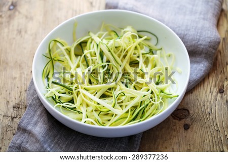Zucchini spaghetti