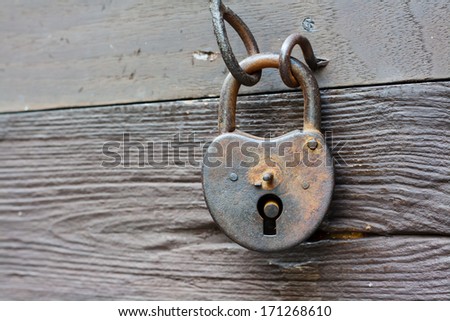 lock key asia antique