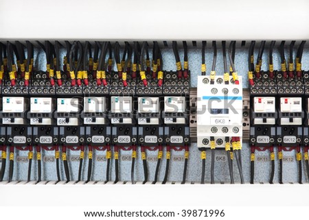 fusebox panel and wires