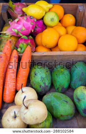 Fresh fruits on food stand kiosk for making juice drink