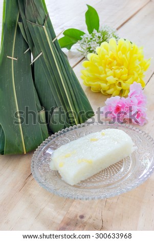 Thai dessert with flowers