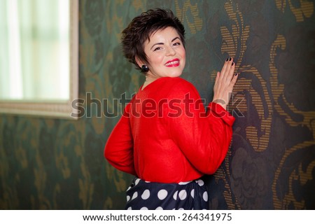 Photo session of an expressive,short haired, brunette woman