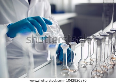chemist works in a lab