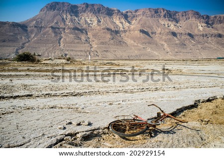Rusty bike in the Negev desert near the Dead Sea, Israel