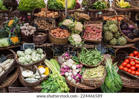 colorful Fruit and Vegetables at Market, Beaune, Dordogne, France, Europe